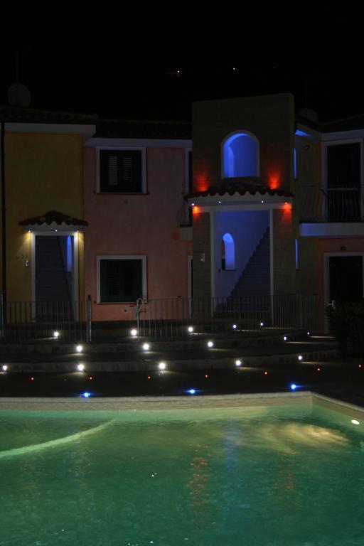 R&Z Getaway Apartment Santa Maria Coghinas Bilik gambar