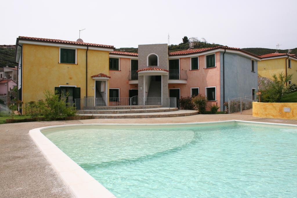 R&Z Getaway Apartment Santa Maria Coghinas Bilik gambar