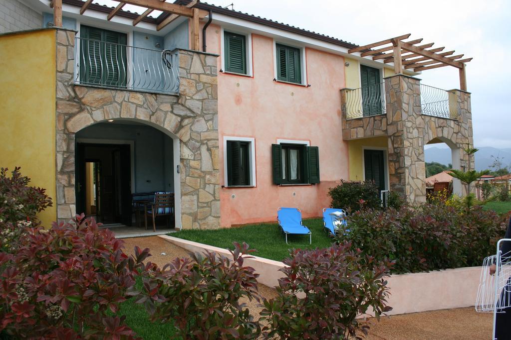 R&Z Getaway Apartment Santa Maria Coghinas Bilik gambar