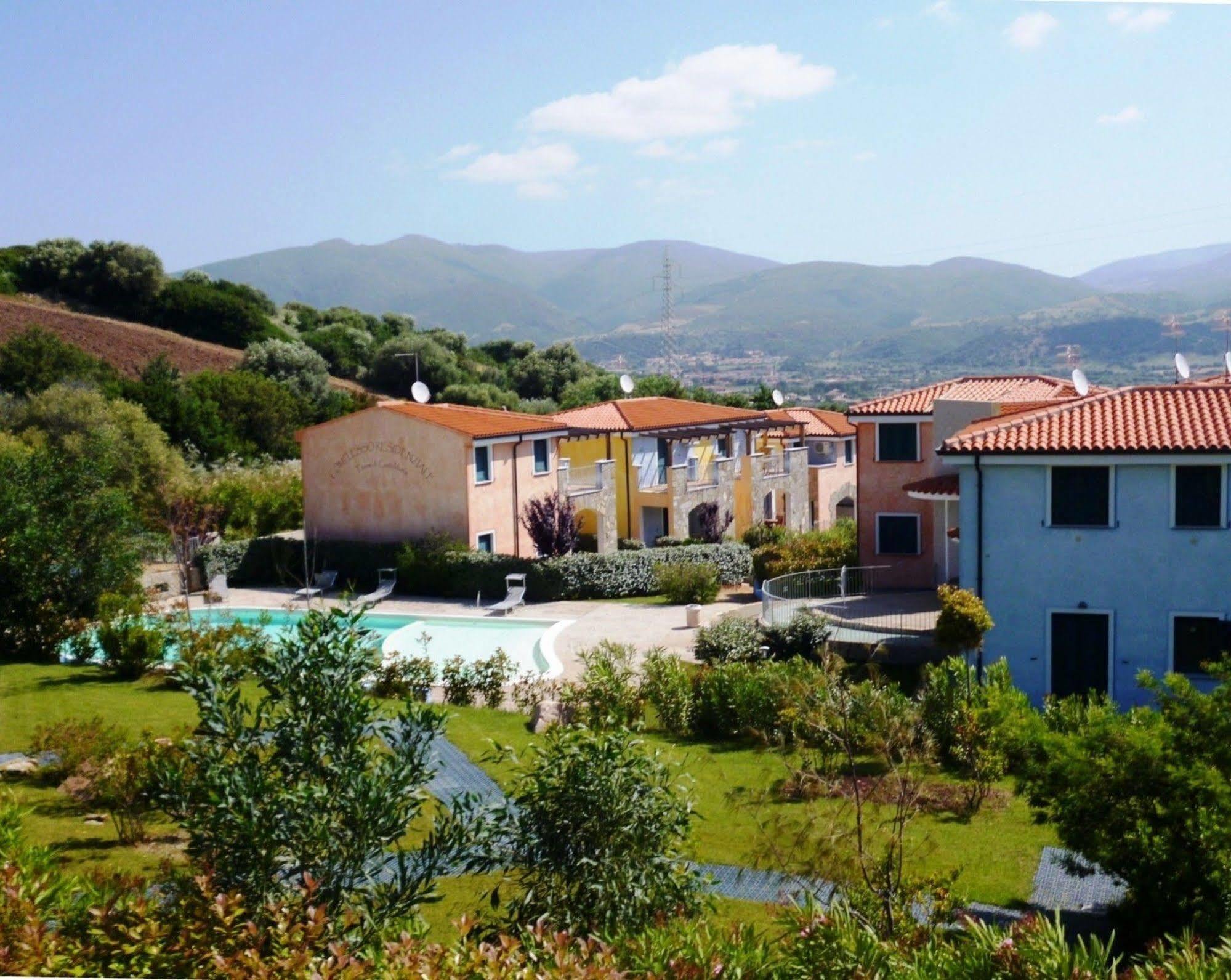 R&Z Getaway Apartment Santa Maria Coghinas Luaran gambar