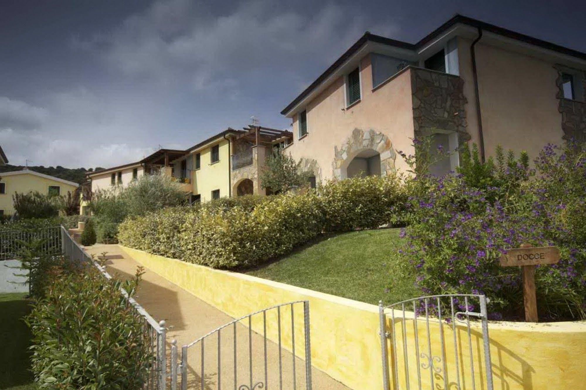 R&Z Getaway Apartment Santa Maria Coghinas Luaran gambar