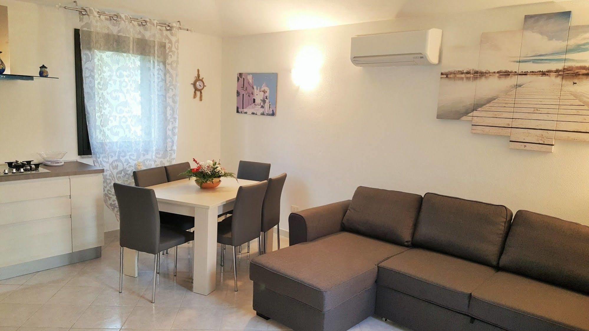 R&Z Getaway Apartment Santa Maria Coghinas Luaran gambar