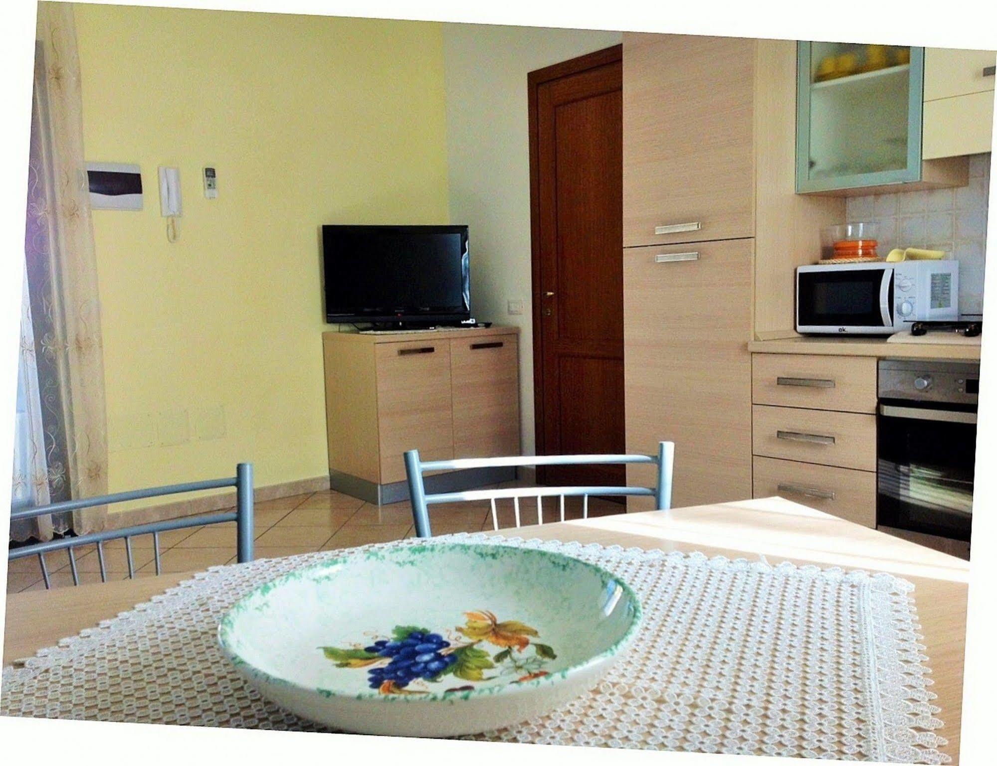 R&Z Getaway Apartment Santa Maria Coghinas Luaran gambar