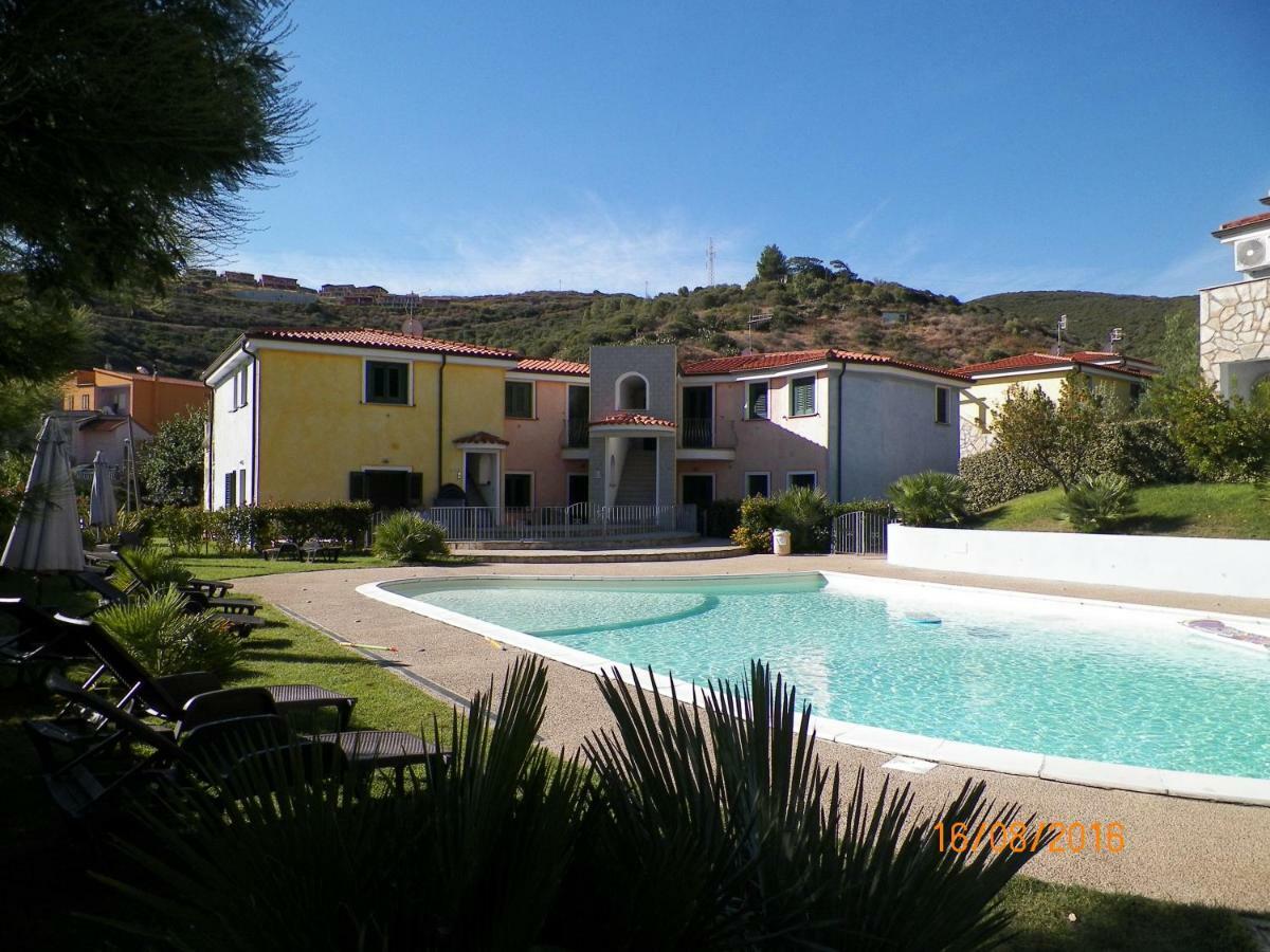 R&Z Getaway Apartment Santa Maria Coghinas Luaran gambar